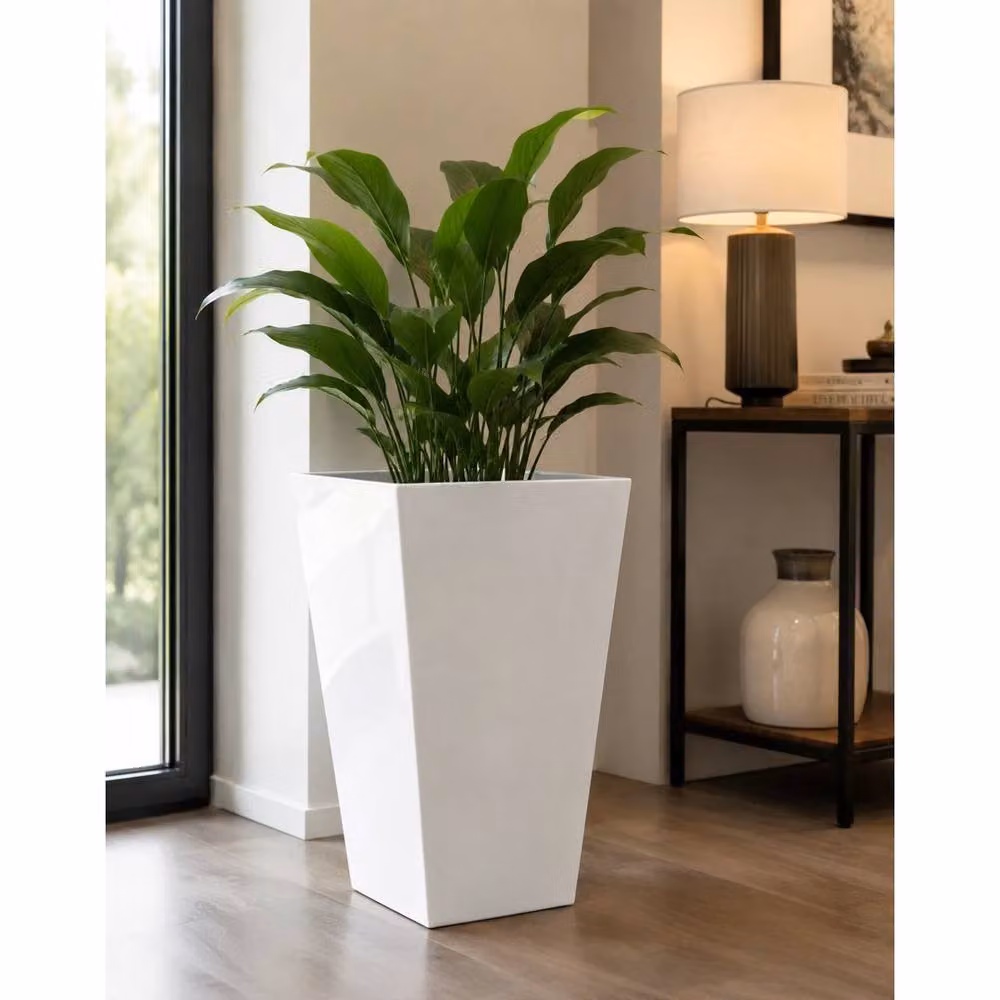 Havendro Set of 2 White Square Plastic Plant Pots for Indoor and Outdoor Use – 3