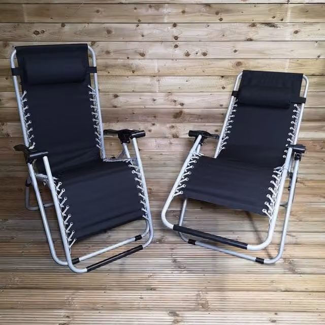 Samuel Alexander Multi Position Garden Gravity Relaxer Sun Lounger in Silver and Black