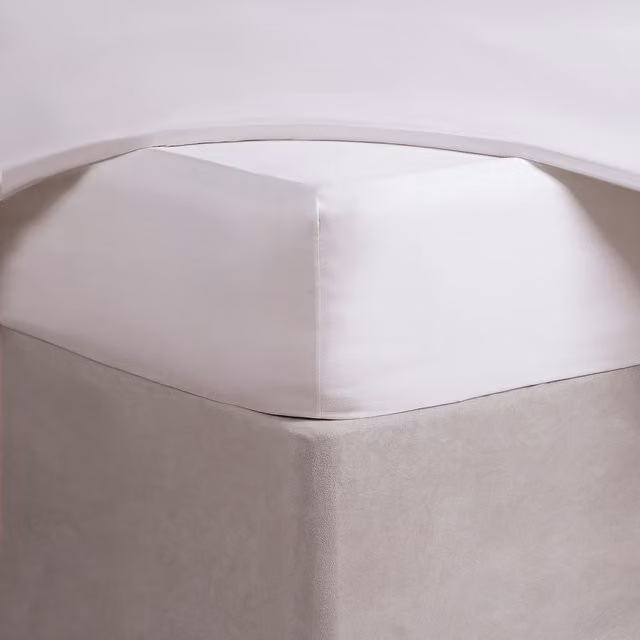 Highams 220 Thread Count Soft Cotton Luxury Fitted Bed Sheet, White, W: 140 cm, D: 200 cm