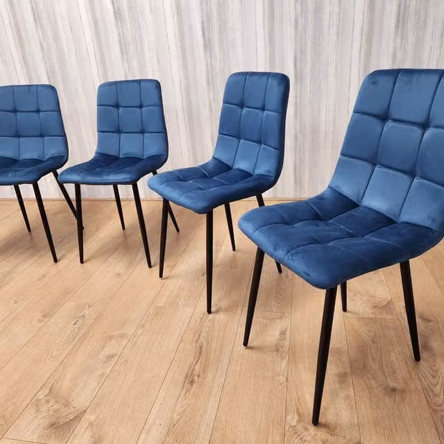 Kosy Koala Set of 4 Blue Velvet Tufted Dining Chairs with Metal Frame