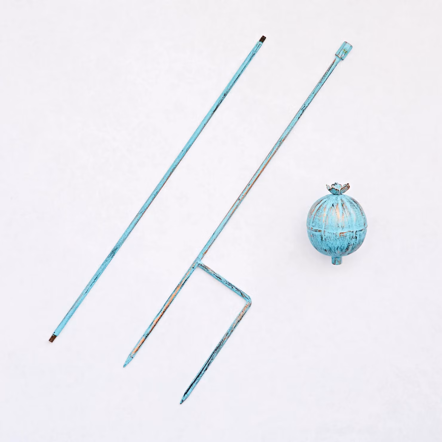 Paper High Metal Poppy Seed Head Garden Stake Decoration in Blue, Black, Silver or Turquoise – 2