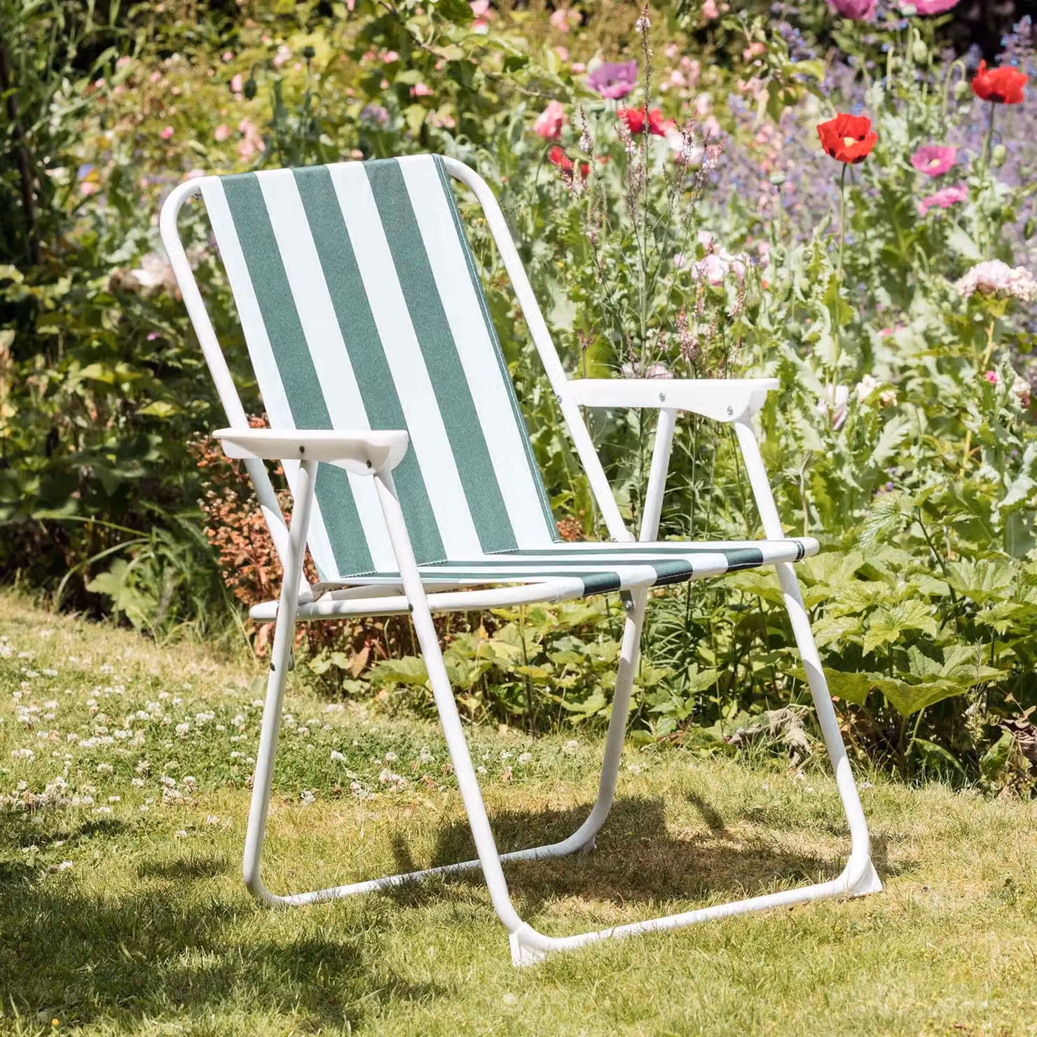 Harbour Housewares Set of 6 Folding Metal Beach Chairs in Green with Armrests – 2