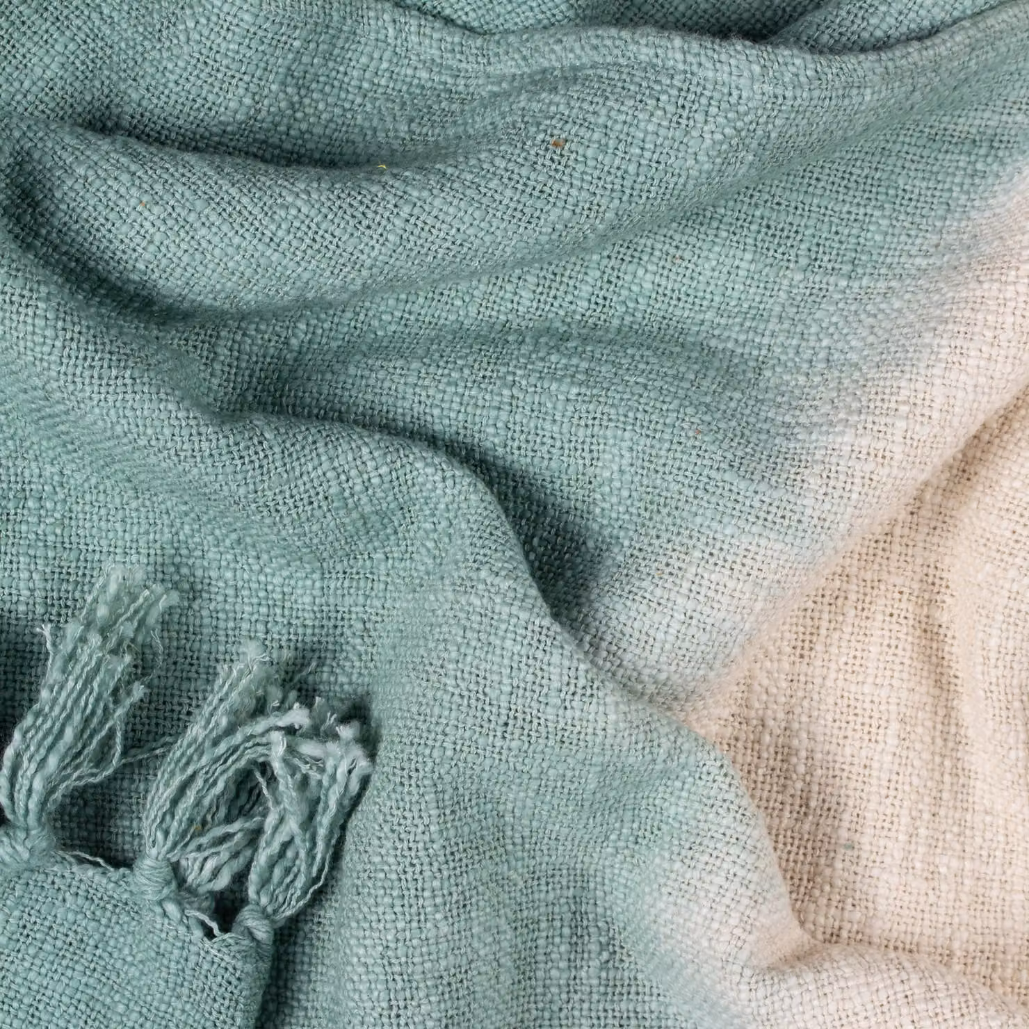 Furn Mizu Enzyme Washed Slub Dip-Dye Tasselled Cotton Throw in Green, W/D/H: 130 x 170 cm – 3