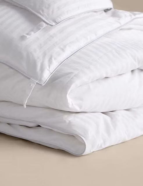 M&S White Hungarian Goose Down and Feather 13.5 Tog Winter Duvet