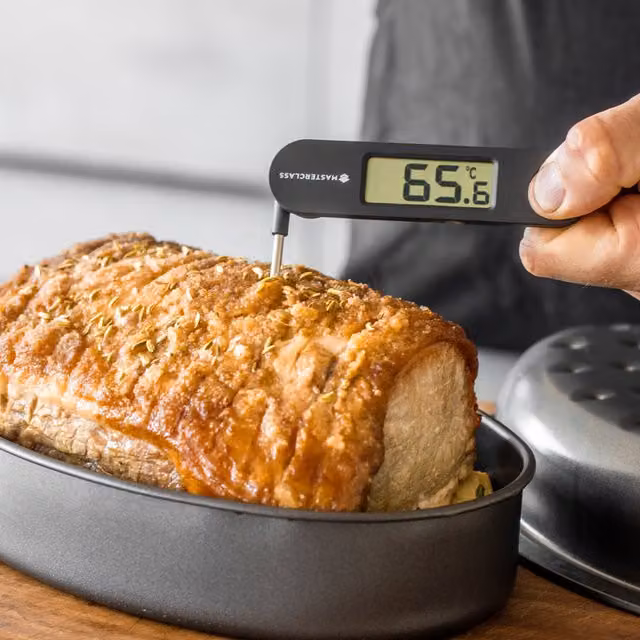 MasterClass Folding Cooking Thermometer in Black