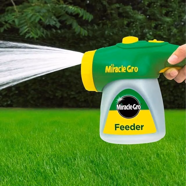 Miracle Gro Hose Feeder - Green