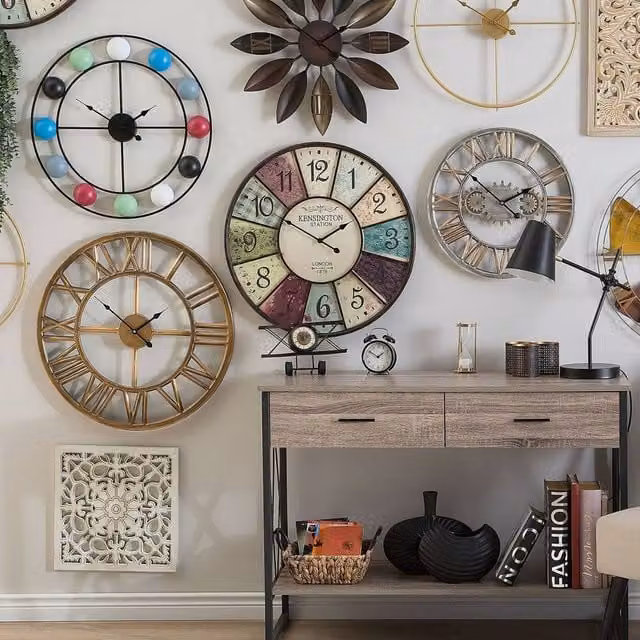 Wyld and Coco Heritage Home Round Wall Clock in Multicolour Metal, Diameter: 59 cm – 1