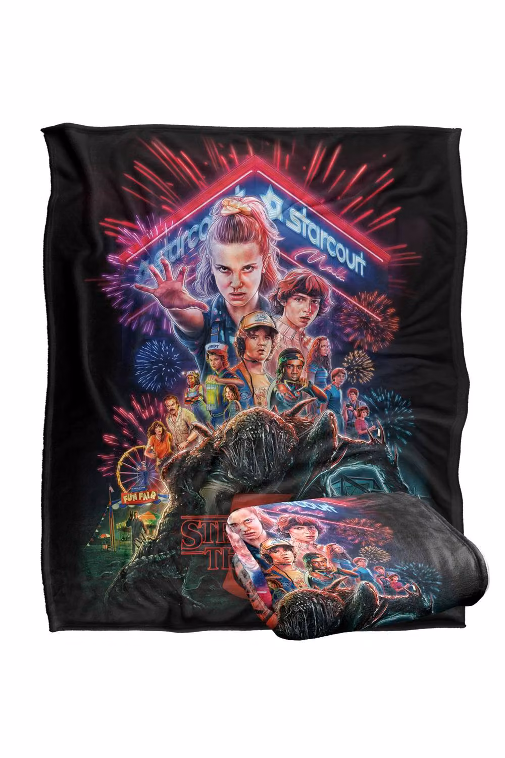 Stranger Things Season 3 Poster Super Soft Throw Blanket, Multicolour, W: 152 cm, D: 127 cm – 2