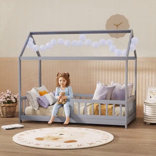 HOMCOM House-Shaped Solid Wood Kids Bed Frame in Grey