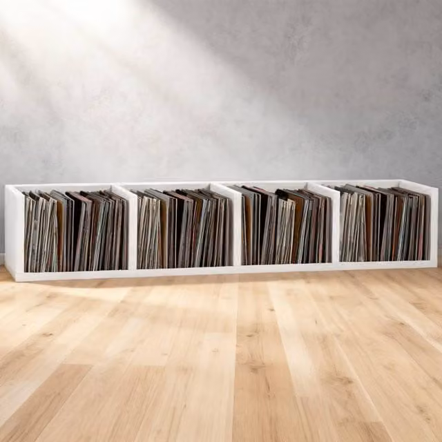 ERGOVEXA Wall Mounted Media Storage Rack in White, featuring 4 Cubes for CD, DVD and Blu-ray Storage