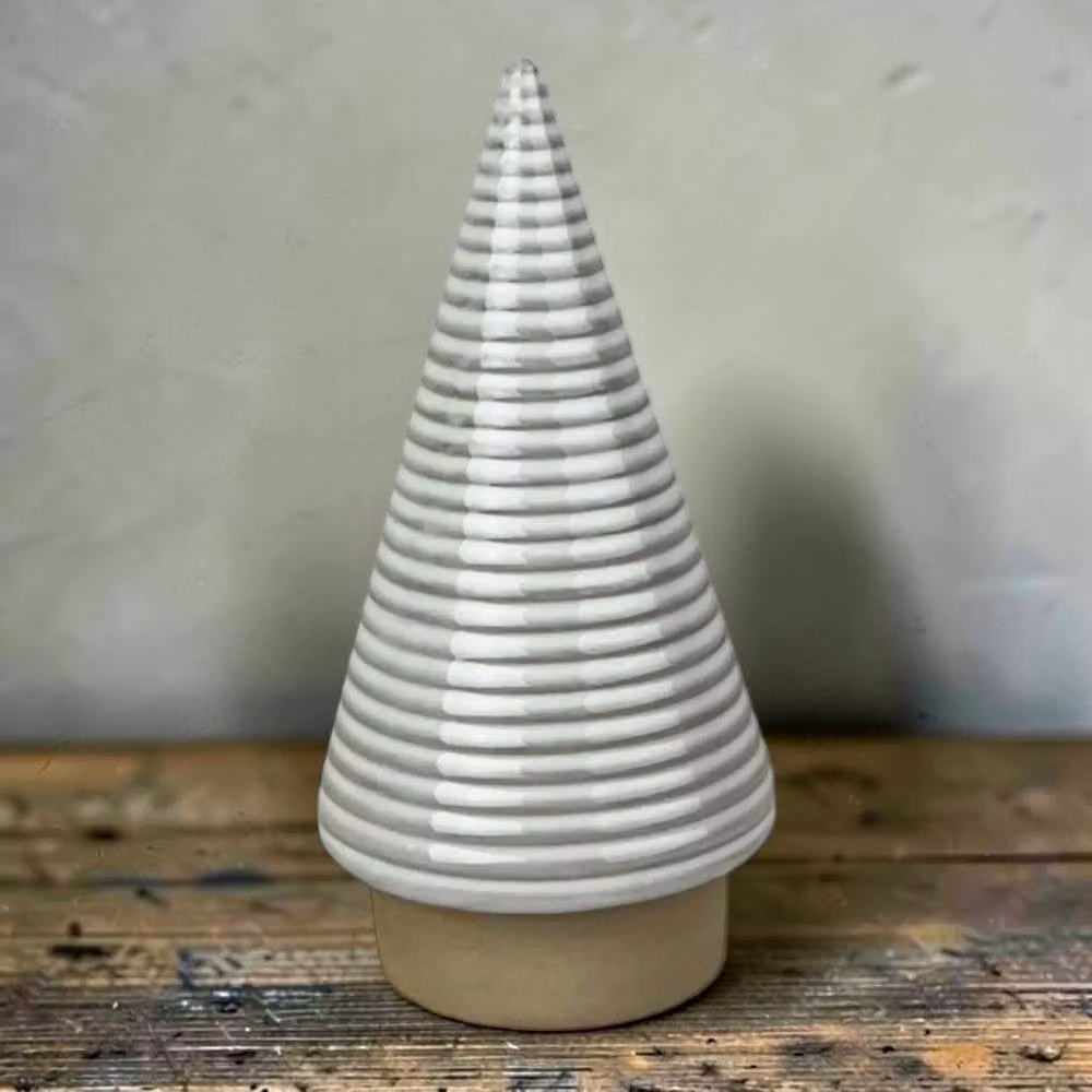 Four Candle White and Grey Ribbed Glazed Ceramic Christmas Tree Ornament – 2