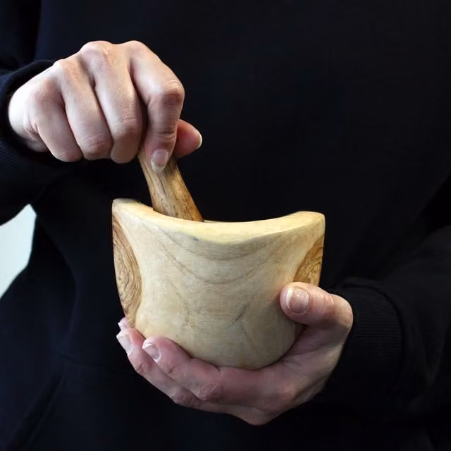 KDMK Brown Wood Mortar and Pestle Set
