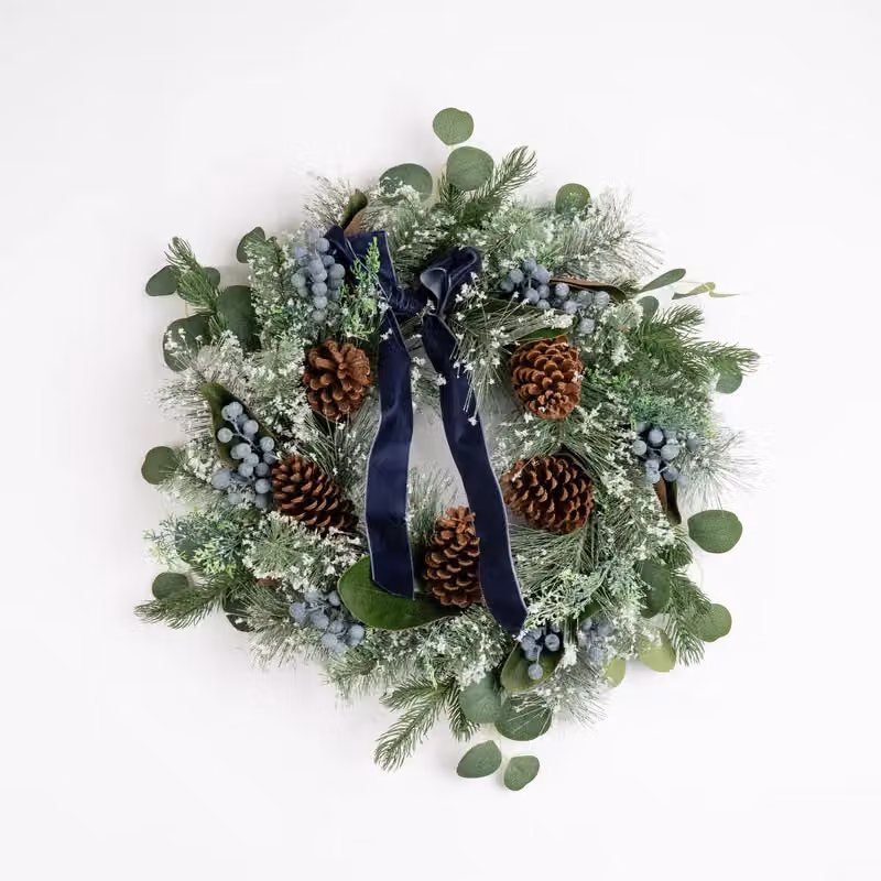 Scottish Everlastings Ltd Classic Round Christmas Wreath with Navy Velvet Bow, Diameter: 60 cm – 2