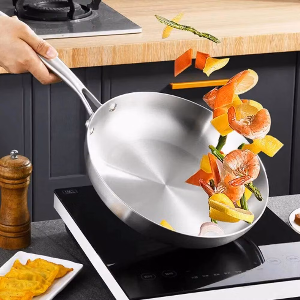 Ventryn Uncoated Stainless Steel Frying Pan with Removable Handle, Silver, Diameter: 26 cm – 4