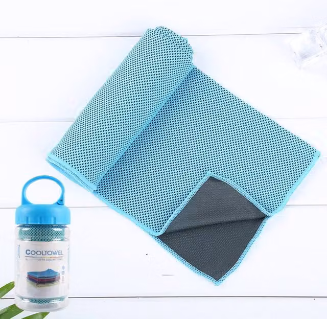 Quipulse Unisex Two-Tone Cooling Towel in Blue – 1