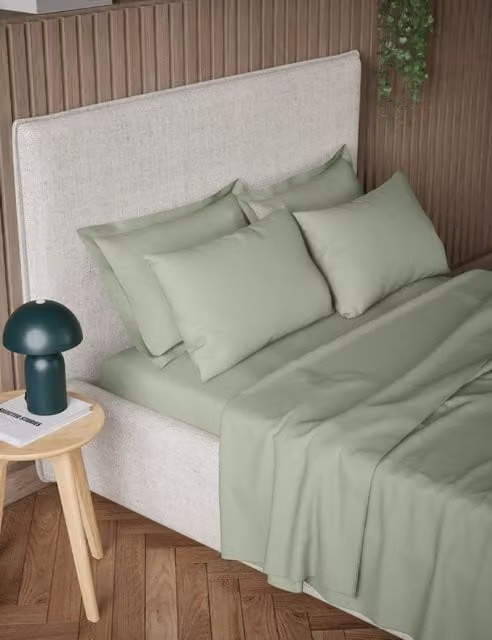 M&S Pure Cotton 300 Thread Count Flat Sheet, Green, W: 200 cm x D: 200 cm