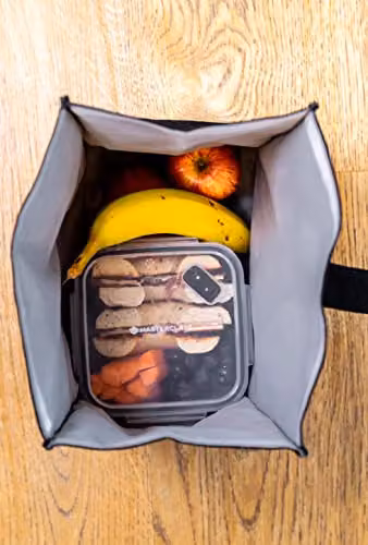 MasterClass Roll Top Lunch Bag in Black – 3
