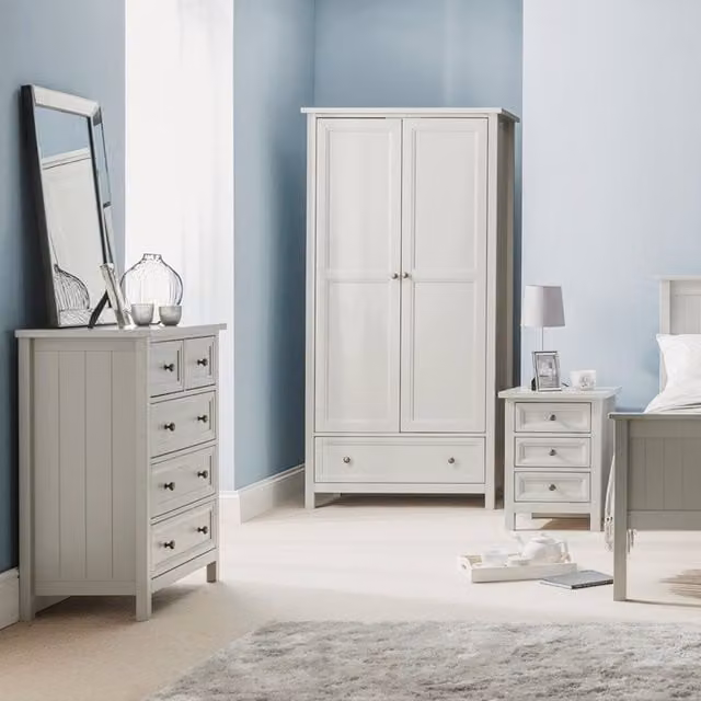 Julian Bowen Maine 5 Drawer Chest in Dove Grey – 2