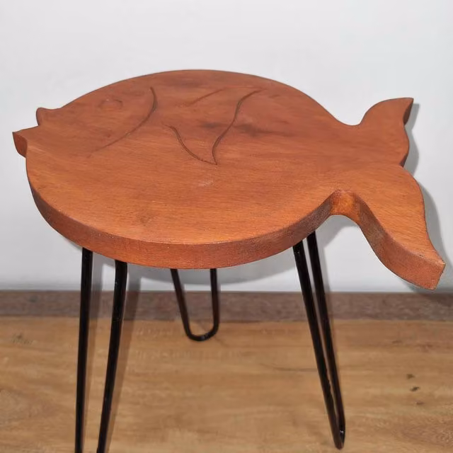 KDMD Rustic Lacquered Albasia Wood Fish Stand in Brown