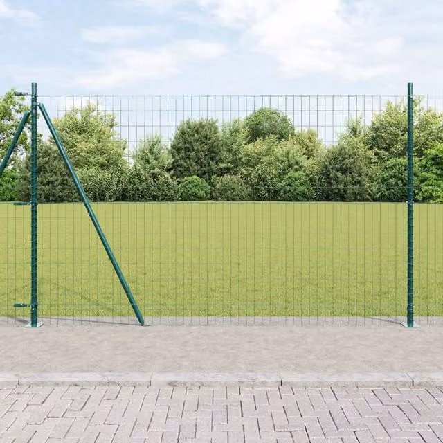 Berkfield Home Euro Fence with 13 Flanged Posts, Galvanised Steel, Silver, H: 120 cm, W: 25 m