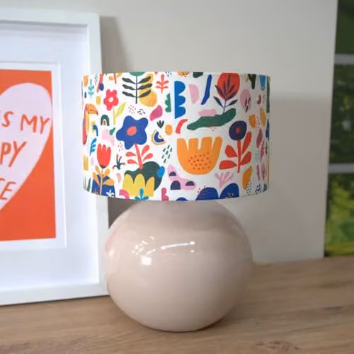 ValueLights Stone Natural Ceramic Table Lamp with Jungle Print Drum Lampshade and Included LED Bulb, Multicolour – 2