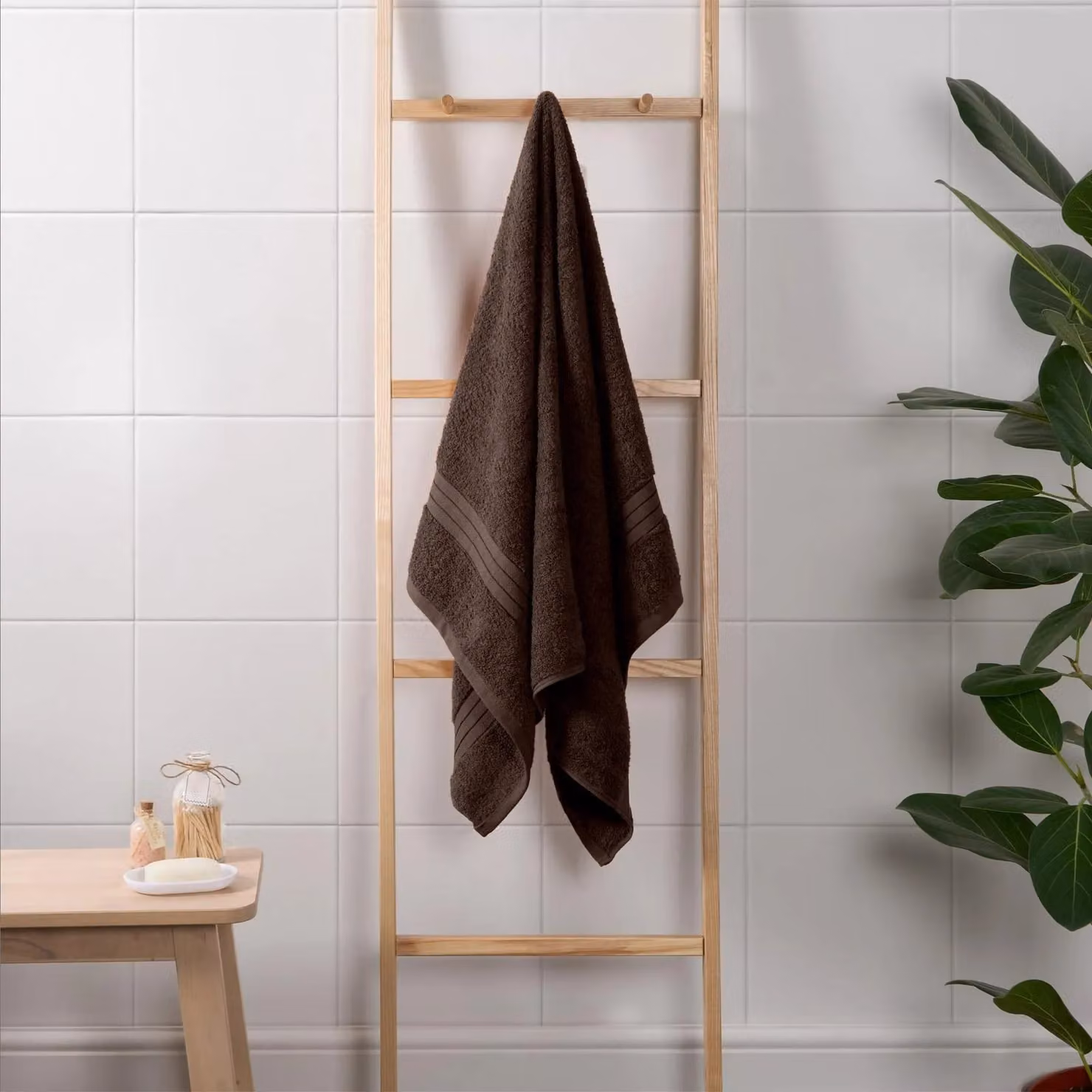 OHS 2 Pack of Fluffy 100% Cotton Bathroom Bath Towels in Brown – 5