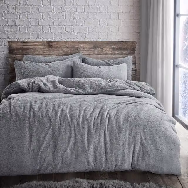 VELOSSO Silver and Grey Thermal Fleece Duvet Set and Pillowcase, 200 x 200 cm