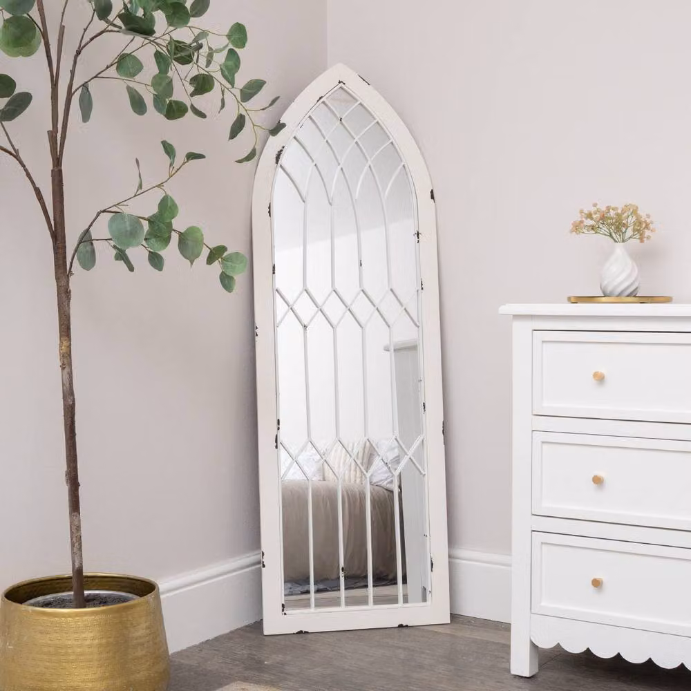 Melody Maison Arched White Distressed Chapel Fretwork Garden Wall Mirror W: 47 cm, H: 142 cm – 3