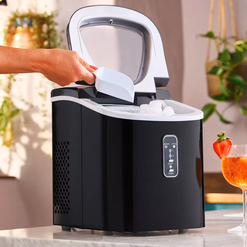 Cooks Professional Counter Top Ice Maker Machine with 2.2L Tank and Ice Scoop, Black – 3