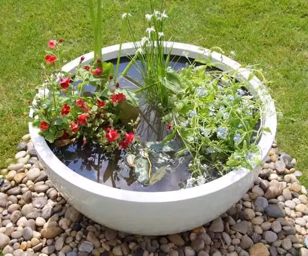 Primrose Gloss White Fibreglass High Low Garden Planter Tub, 72 cm – 3