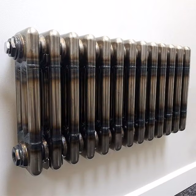 Lux Heat Horizontal 3-Column Steel Radiator in Silver Grey, H: 30.0 cm x W: 60.5 cm x D: 3.92 cm