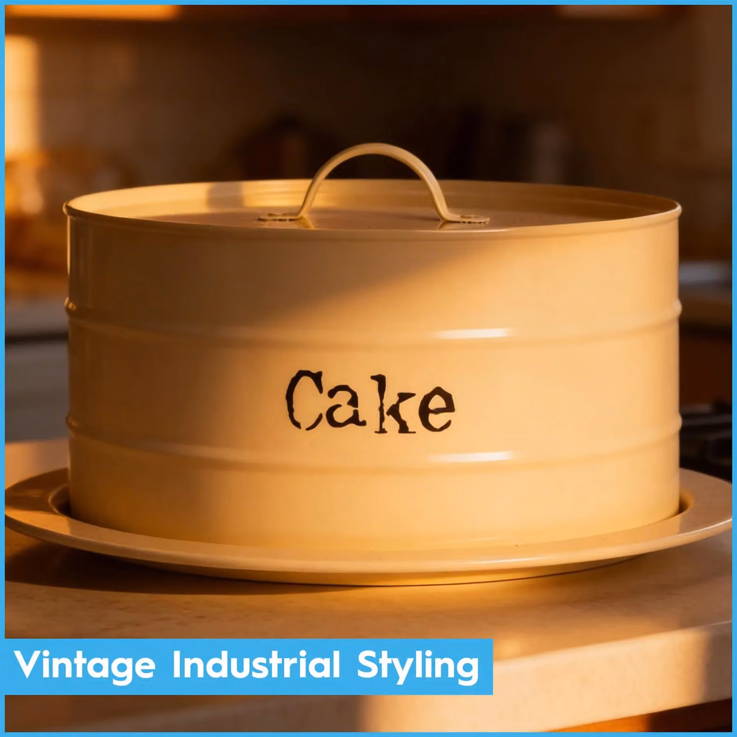 Harbour Housewares Vintage Round Metal Cake Tin with Airtight Lid in Beige/White – 7