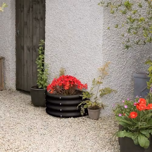 Harbour Housewares Semi-Circle Raised Garden Bed in Anthracite, Galvanised Steel Metal Planter for Vegetables, Herbs and Flowers, W: 95 cm, D: 45 cm, H: 30 cm – 3