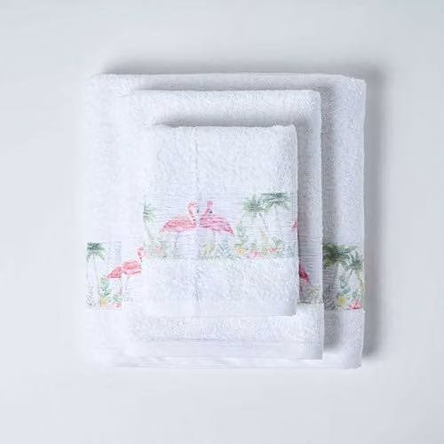 Homescapes Pink and White Flamingo Hand Towel, 100% Cotton, 420 GSM