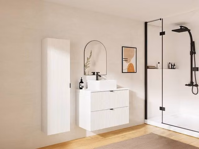 Vente-unique Striped White Bathroom Vanity Unit with Ceramic Countertop Basin, Wall Cabinet and Tall Column, W/D/H: 80 x 47 x 60 cm