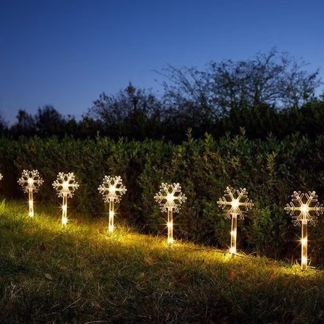 Marco Paul 8pc Christmas Snowflake Stake Lights in Clear and White