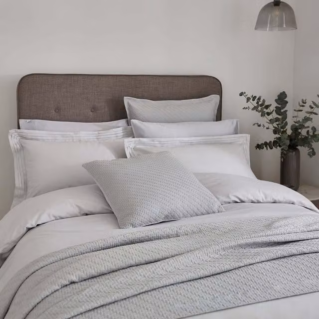 Bedeck of Belfast Vendi Super Kingsize Reversible Cotton Duvet Cover, Silver