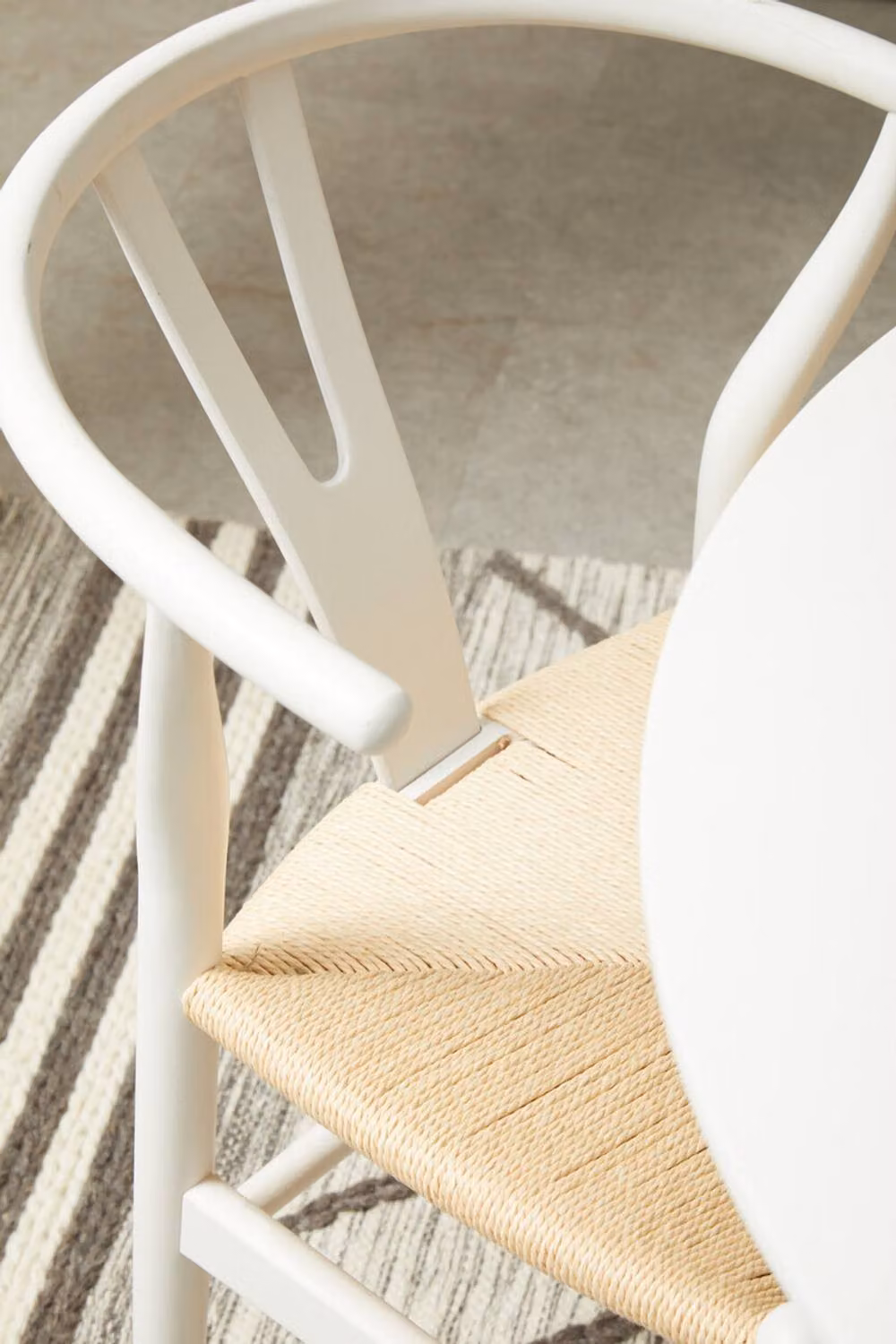 Orsina Antique White Wishbone Swivel Dining Chair with Armrests and Paper Cord Seat – 3