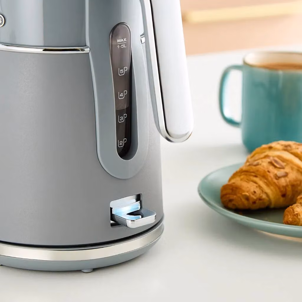 Morphy Richards Signature Matt Stainless Steel Kettle in Grey – 3