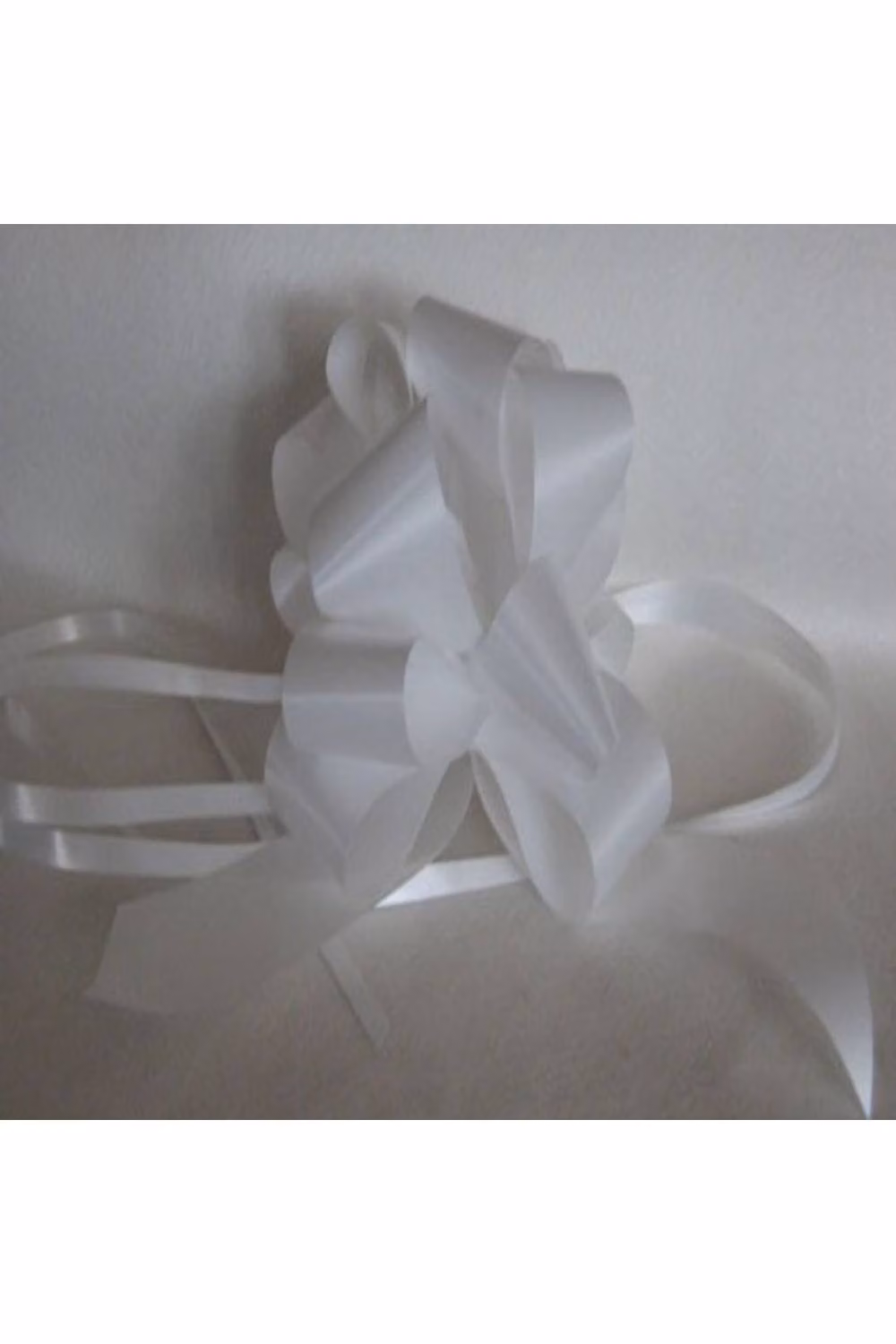 KDMD White Plastic Pull Bow 50mm Party Decoration – 2