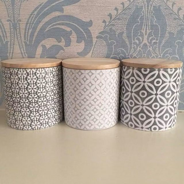 DEENZ Set of 3 Grey Geometric Embossed Ceramic Jars with Bamboo Lids
