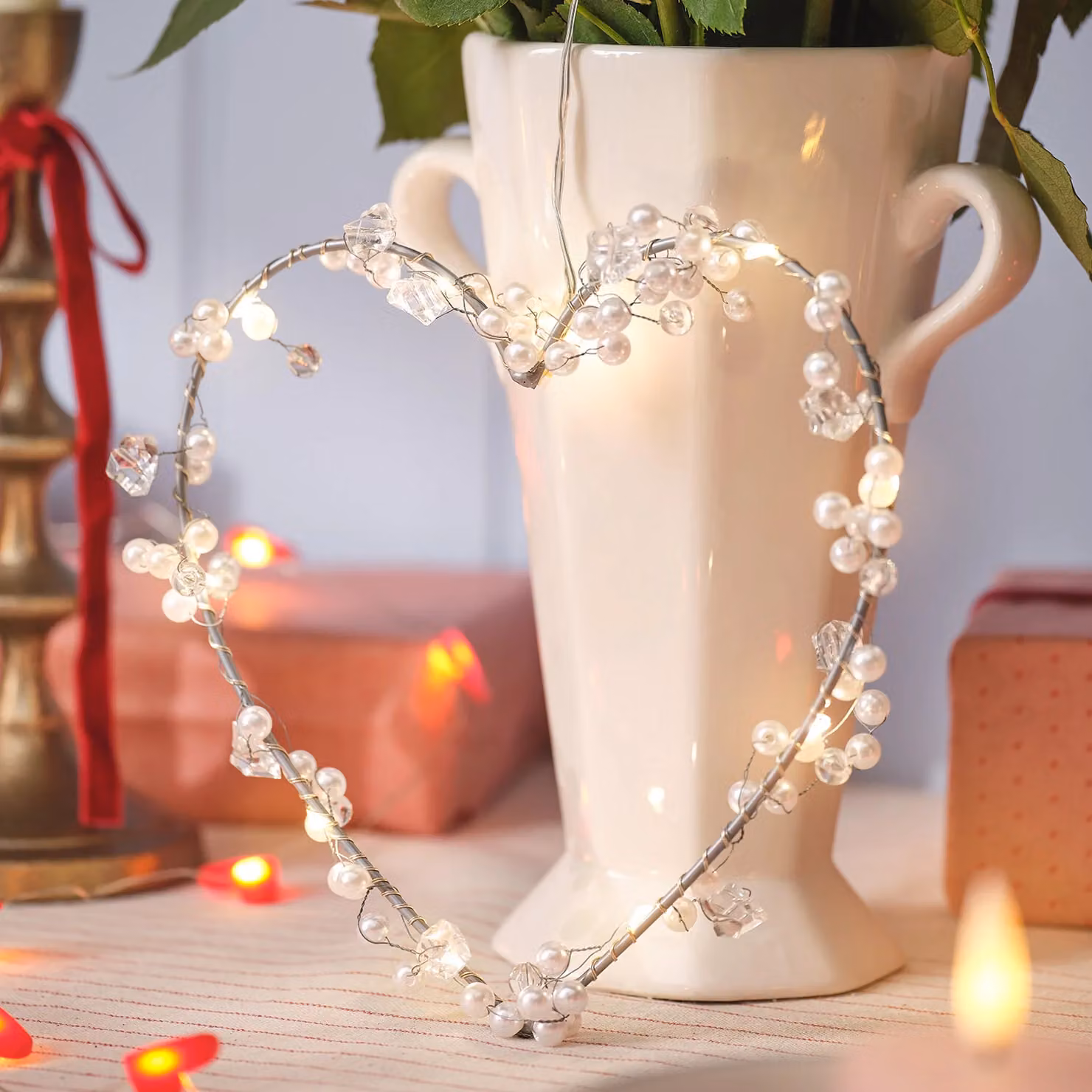 Lights4fun Warm White Micro Light Heart Wreath in White, W/D/H: 18.0 x 17.0 cm