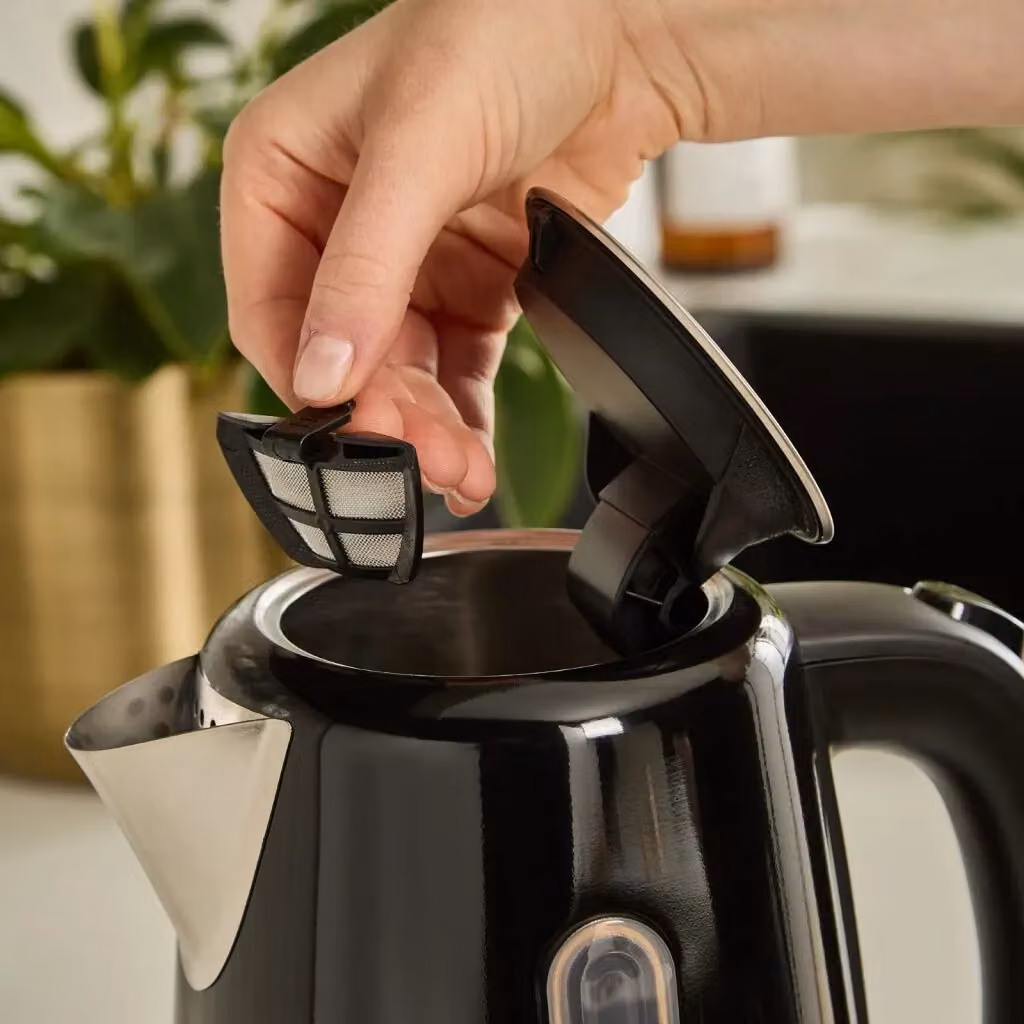Morphy Richards Equip Jug Kettle in Black with Limescale Filter and Stainless Steel – 6