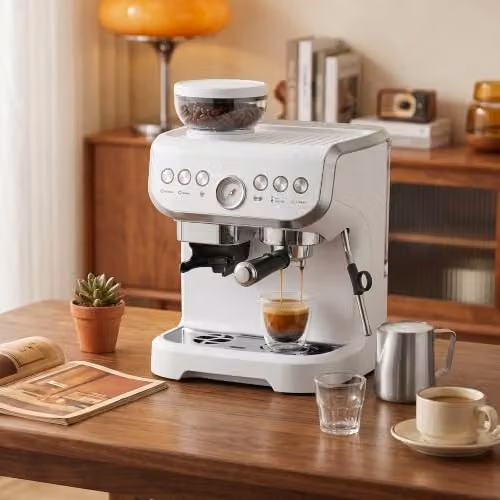 HOMCOM Espresso Machine with Bean Grinder and Steam Wand, 15 Bar Pressure, White – 7