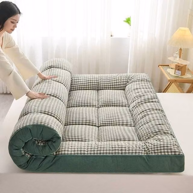 Hinsinc Super King Quilted Mattress Topper in Green, W/D/H: 180 x 200 cm – 1