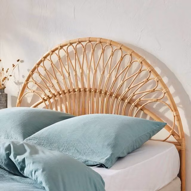 sweeek Natural Rattan Headboard for Double Bed, Light Brown, W: 140 cm, H: 115 cm – 1