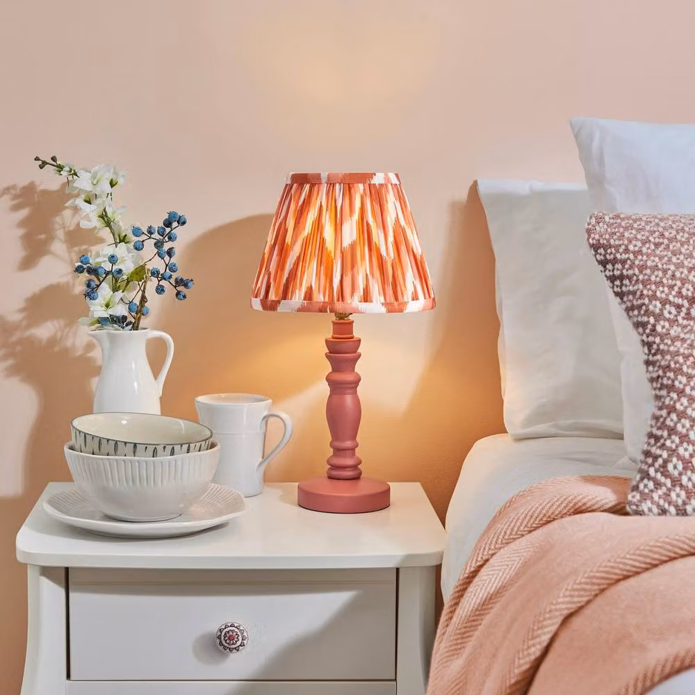 Netlighting Bibury Pink Table Lamp with Orange Fabric Zigzag Shade and Gold/Brass Base – 2