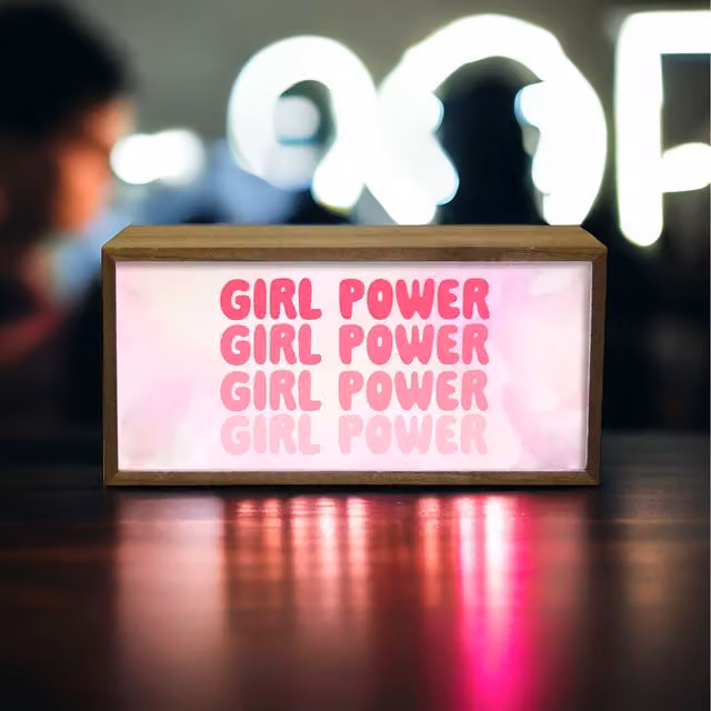 Echo Three Girl Power LED Night Light for Childrens Rooms, Brown and Pink, W/D/H: 30 x 15 x 7 cm
