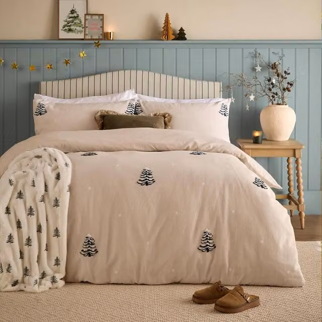 Furn Pine Tree 100% Cotton Tufted Duvet Cover Set in Beige, W: 180 cm, H: 200 cm