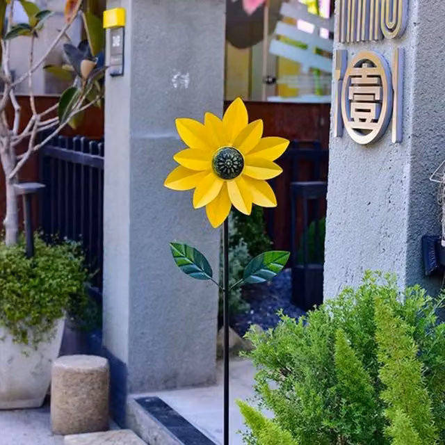 Quipulse Style 4 Simulated Sunflower Rotating Windmill Ornament in Yellow and Multicolour Metal – 1